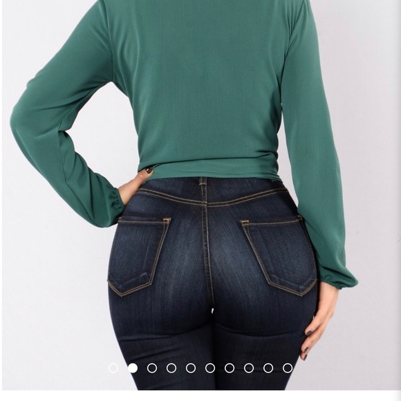 Sexy blouse - Picture 3 of 4